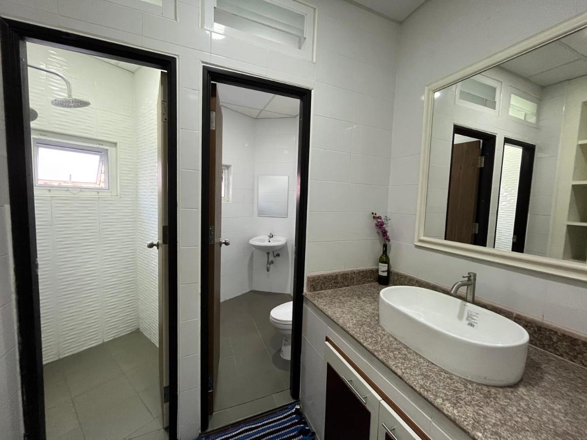 Dao Jaras Fah Hometel ดาวจรัสฟ้าโฮมเทล Bangkok Extérieur photo